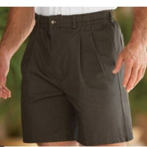 Covington Men's Size 32 Dark Green Flat Front Shorts
